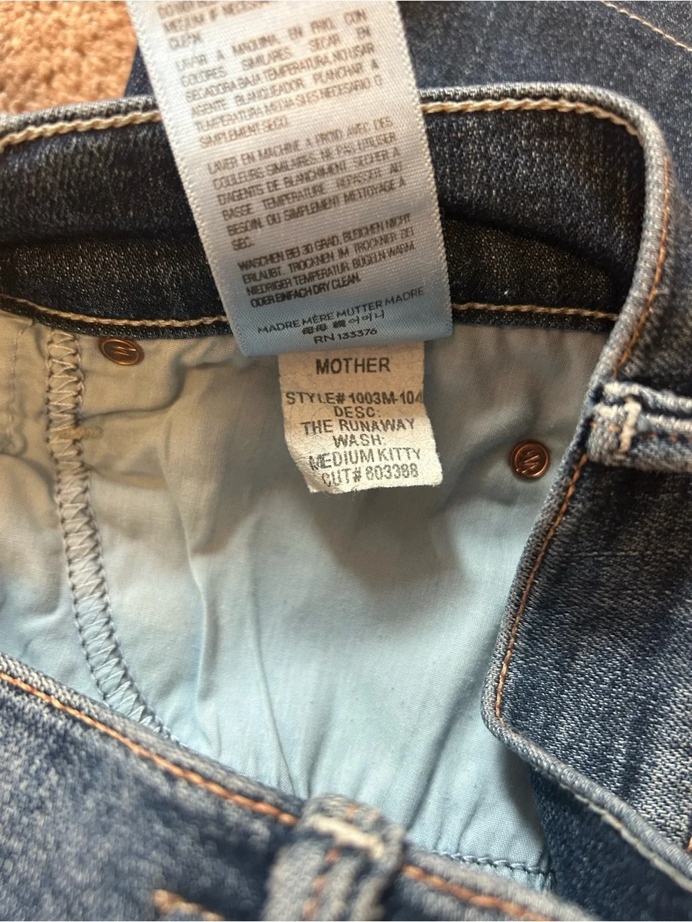 MOTHER The Runaway Bootcut Jeans Medium Kitty Wash Size 26 - Picture 13 of 13